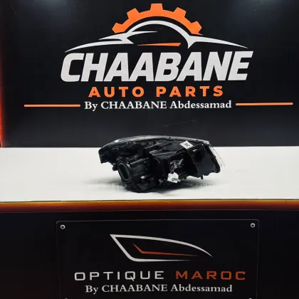 Phare avant droite Mercedes Classe CLA C117 (2013–2016) — LED