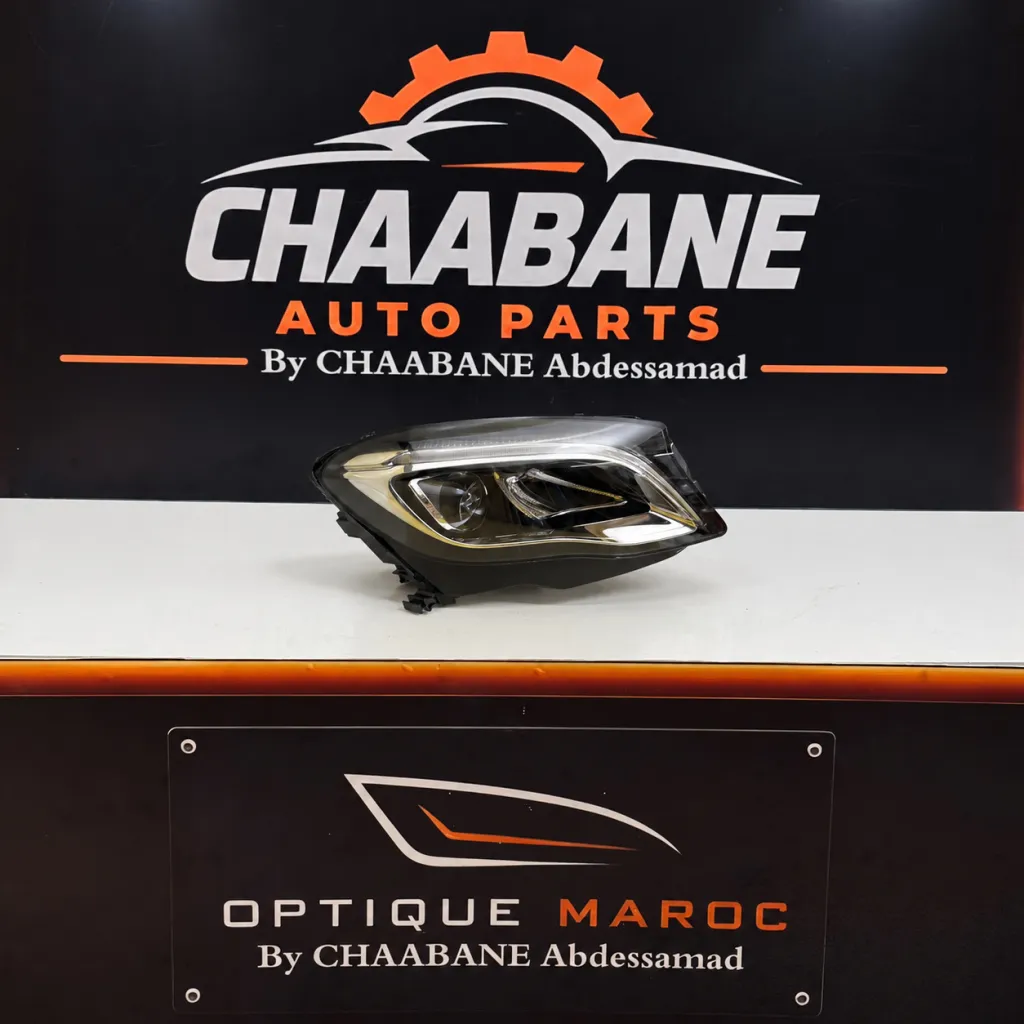 Phare avant droite Mercedes GLA X156 phase 2 (2017–2020) — Xénon