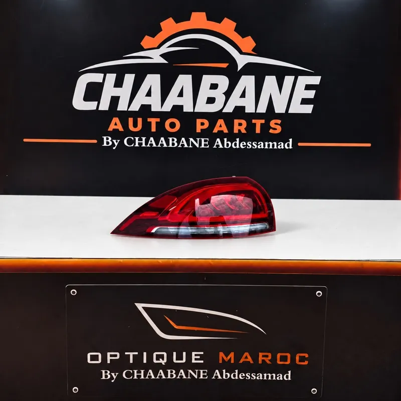 Feu arrière droite Mercedes GLE SUV W167 (2019–2023) — LED