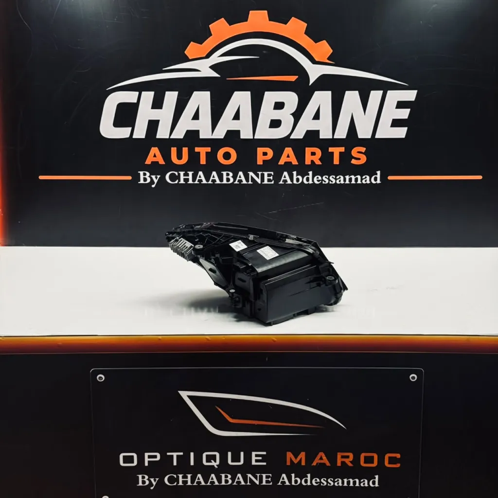 Phare avant droite Mercedes Classe C W205 (2014–2018) — Xénon