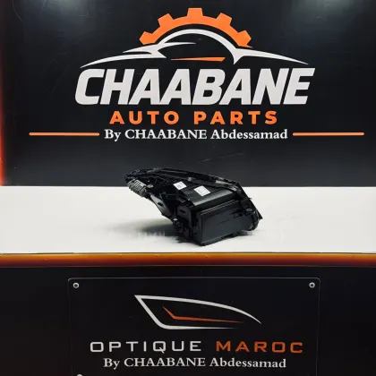 Phare avant droite Mercedes Classe C W205 (2014–2018) — Xénon